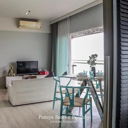 Veranda Residences Pattaya By Phung Jomtien Beach Exterior photo