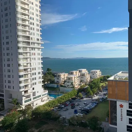 Veranda Residences Pattaya By Phung Jomtien Beach Exterior photo